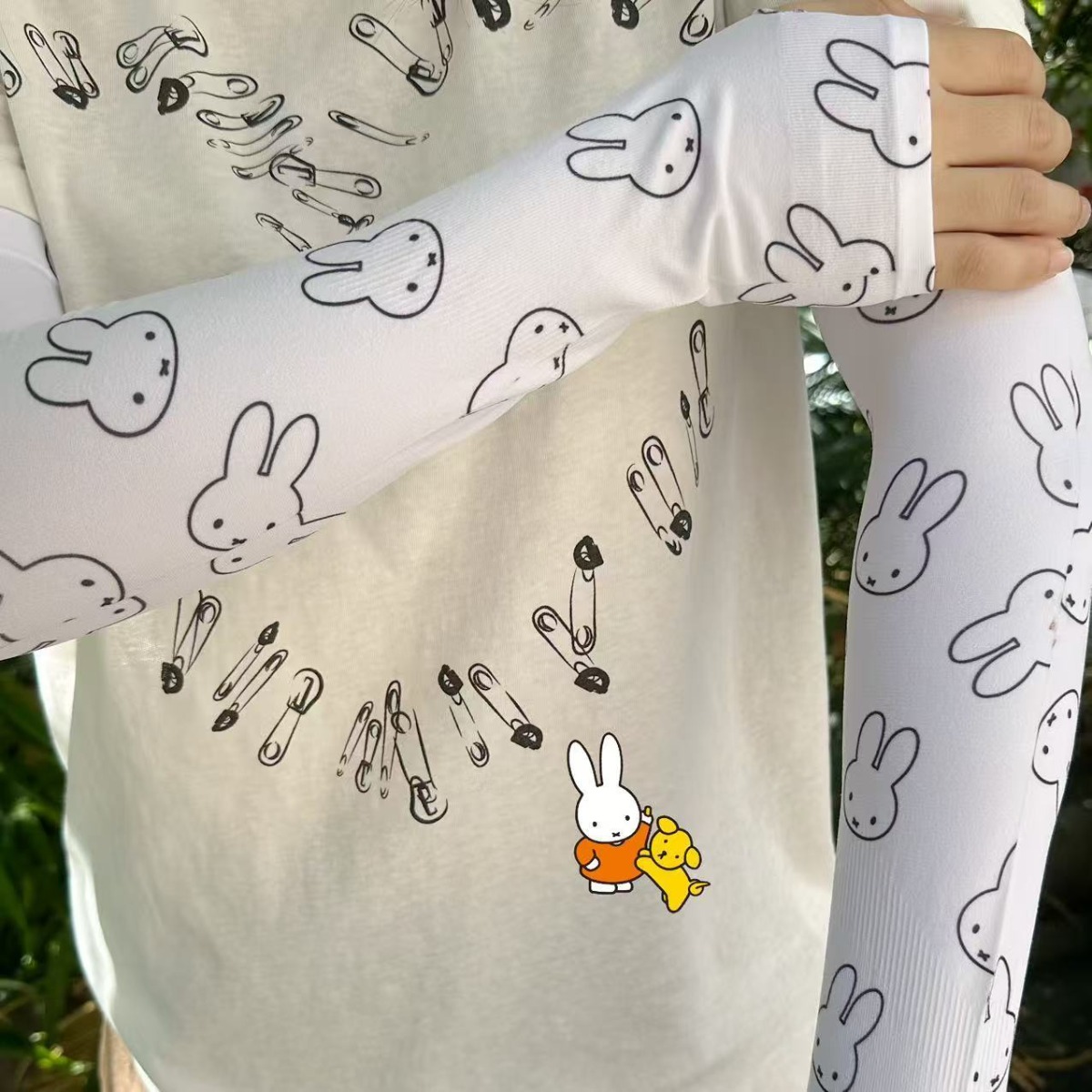 أكمام حماية من الشمس كاواي ميف - مراجعة Summer Away Clothing وسعره
